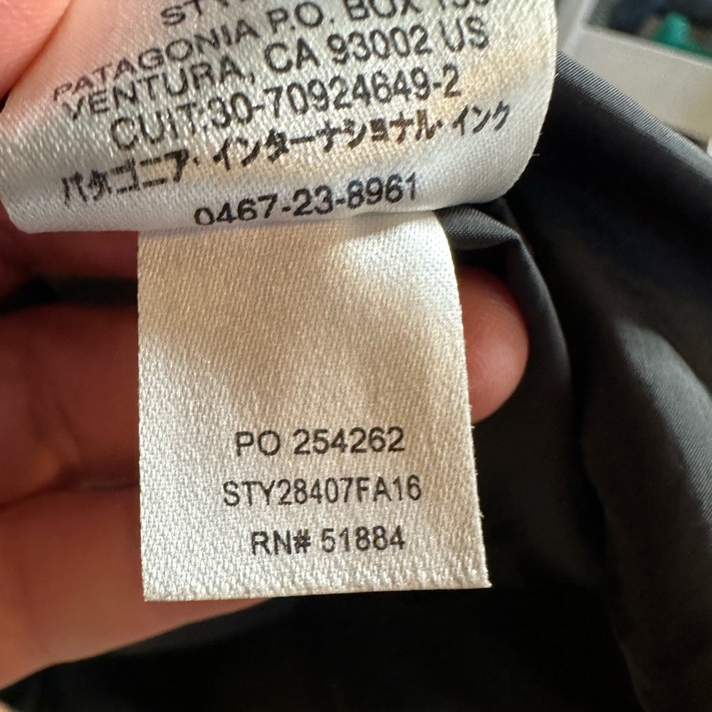 Patagonia Black Women's Jacket - Picture 4 of 10